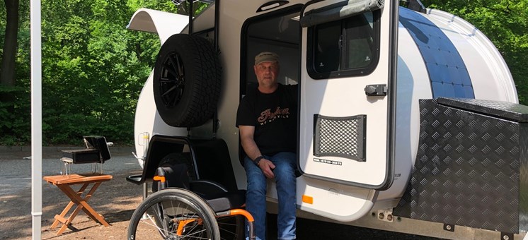 Behindertengerechter mini Caravan Hero Ranger - Urlaub barrierefrei