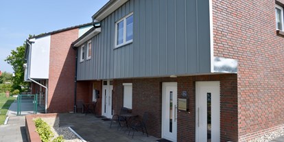 Rollstuhlgerechte Unterkunft - Pflegebett - Padingbüttel - Eingangsbereich - Urlaubsziel Hooksiel - Barrierearm