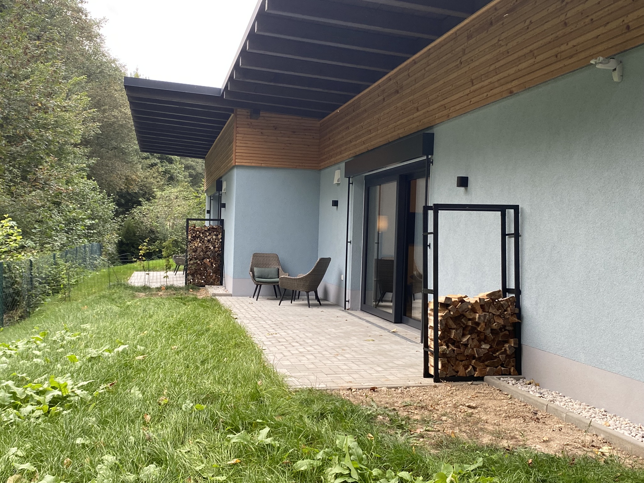 Rollstuhl-Urlaub - Blick auf die Terasse - Ferienapartment A1 Villa Wilisch