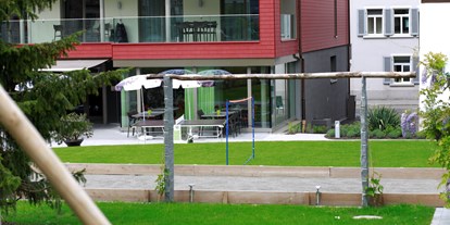 Rollstuhlgerechte Unterkunft - Hotelgarten mit Boccia Bahn - Ferienhotel Bodensee, Stiftung Pro Handicap