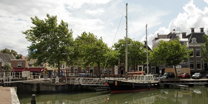 Rollstuhlgerechte Unterkunft - Friesland hat 11 schöne Städte und Kleinstädte. Eine schöner als die andere. Einer der Prokjes ist Harlingen, die Hafenstadt am Wattenmeer. - ievers yn Fryslân