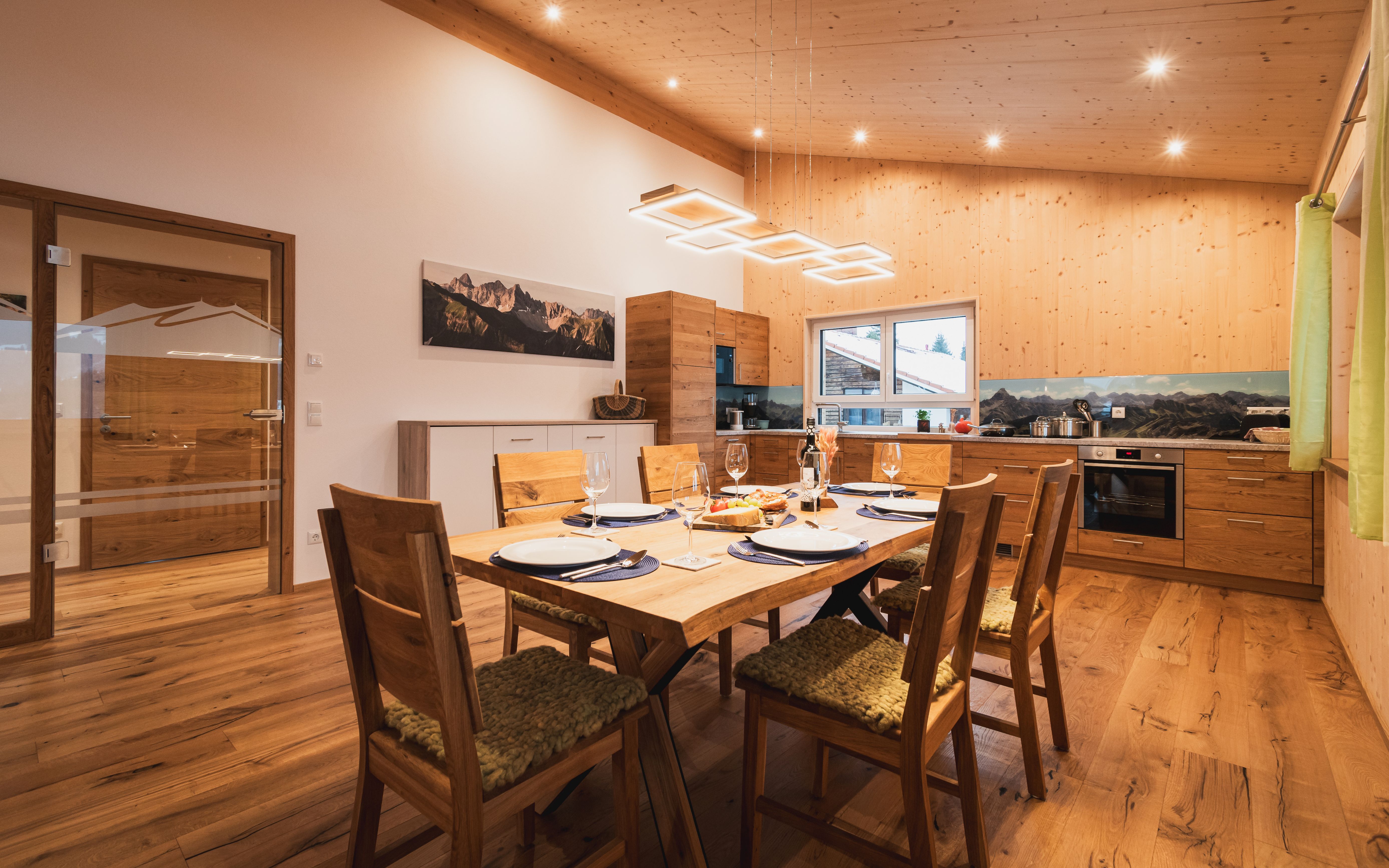 Rollstuhl-Urlaub - Küche, Esszimmer, 1 Bett 90x200cm - Panorama Penthouse