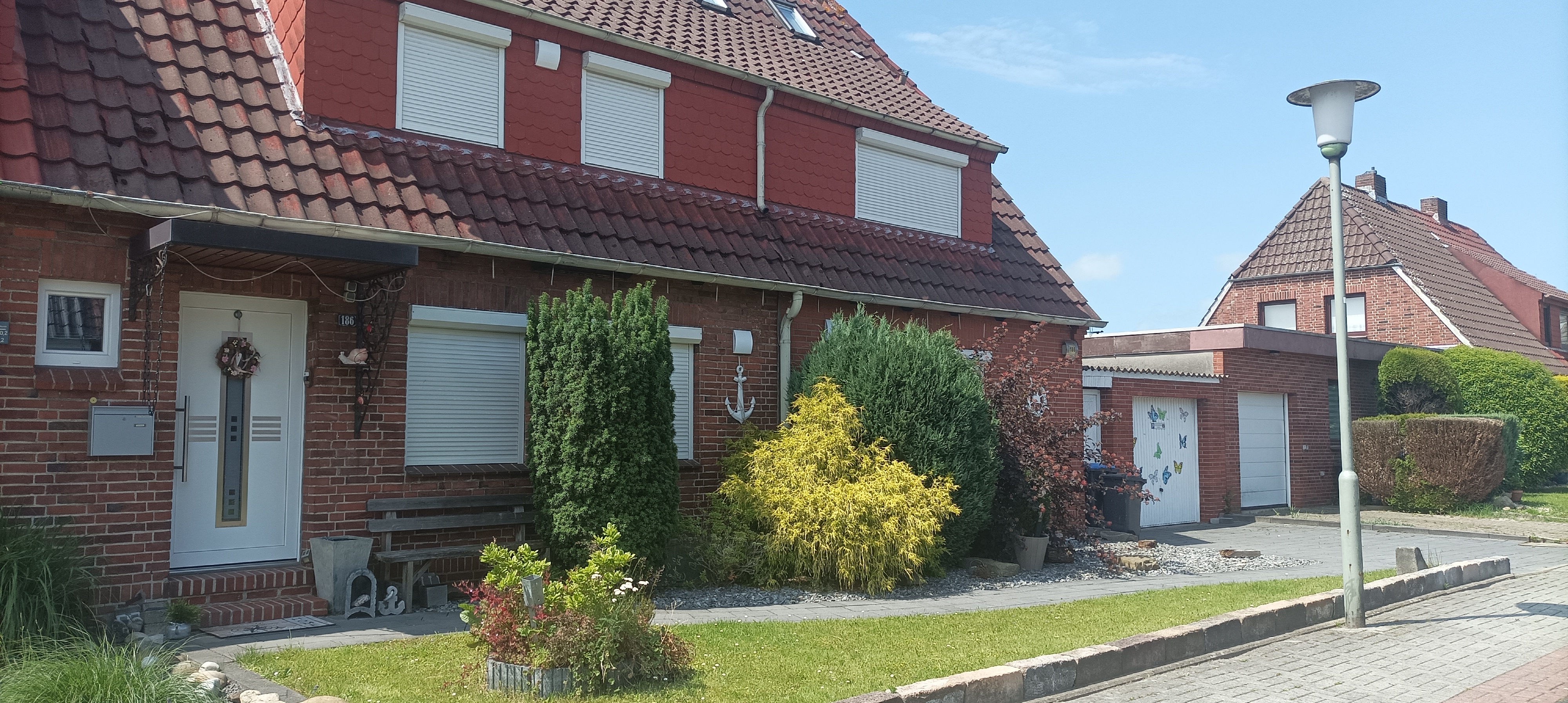 Rollstuhl-Urlaub - Hausfront - Ferienwohnung Seedahlie