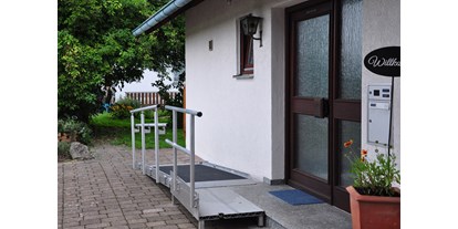 Rollstuhlgerechte Unterkunft - Eingang - Fewo Bunte Burg