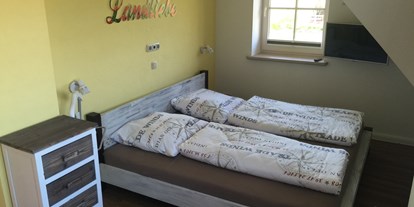 Rollstuhlgerechte Unterkunft - Rügen - Schlafzimmer 3 im Obergeschoß - Ferienhaus“Rügen-Traum“ für bis zu 8 Personen auf Rügen