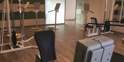 Rollstuhlgerechte Unterkunft - Barrierefreiheit-Merkmale: Für Gäste mit kognitiven Beeinträchtigungen - Bad Grönenbach - Fitnessraum - Allgäu ART Hotel