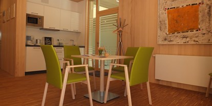 Rollstuhlgerechte Unterkunft - Wohnküche Ursulinenhof-Apartment - Ursulinenhof-Apartment