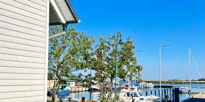 Rollstuhlgerechte Unterkunft - Zertifizierung "Reisen für alle" - Terrassenlick  Hafenhaus - Resort Stettiner Haff