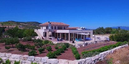 Rollstuhlgerechte Unterkunft - Pflegebett - Zypern - Villa Ampelitis mit Panoramablick - Villa Ampelitis