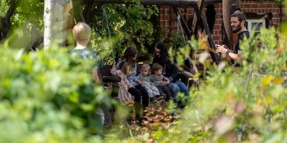 Rollstuhlgerechte Unterkunft - Familie mit Kindern im Familienurlaub - Erlebnishof Schönewalde