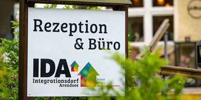 Rollstuhlgerechte Unterkunft - Zertifizierung "Reisen für alle" - Rezeption - IDA Integrationsdorf Arendsee