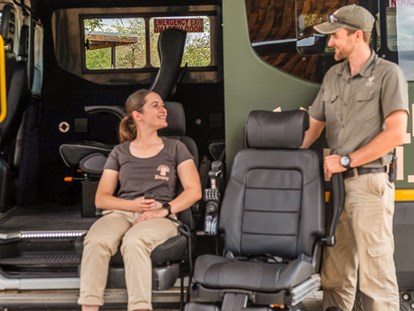 Rollstuhlgerechte Unterkunft - Pflegebett - Shuttlebus - Ximuwu Safari Lodge Sud Afrika