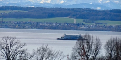 Rollstuhlgerechte Unterkunft - Pflegebett - Blick über den Bodensee - Barriererfreie Ferienwohnung Bodenseeblick