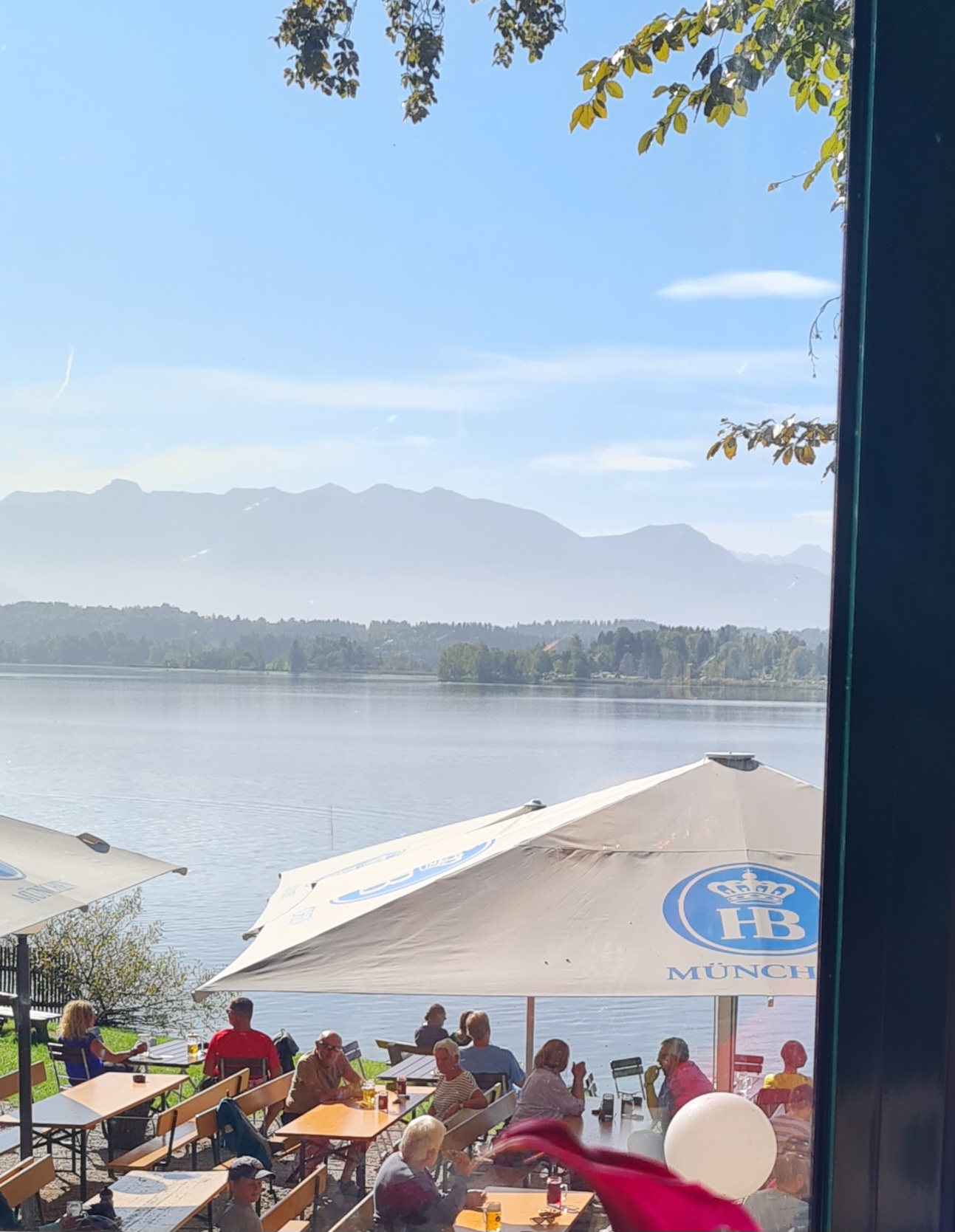 Barrierefreie Ferienwohnung im 115 Jahre altem Jugendstilhaus  Ausflugsziele speziell für Rollstuhlfahrer Kochelsee 