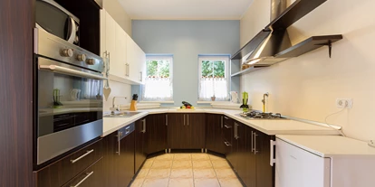 Rollstuhlgerechte Unterkunft - Unterkunftsart: Ferienhaus - ⭐ Gruppenferienhaus Villa in Zentralistrien ⭐