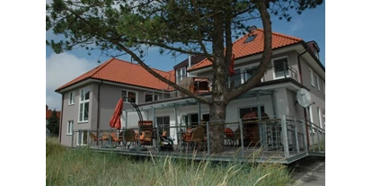 Rollstuhlgerechte Unterkunft - Pflegebett - Außenansicht - Hotel Windschur