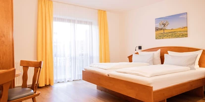 Rollstuhlgerechte Unterkunft - Region Schwaben - Schlafzimmer - Ferienhof Egger