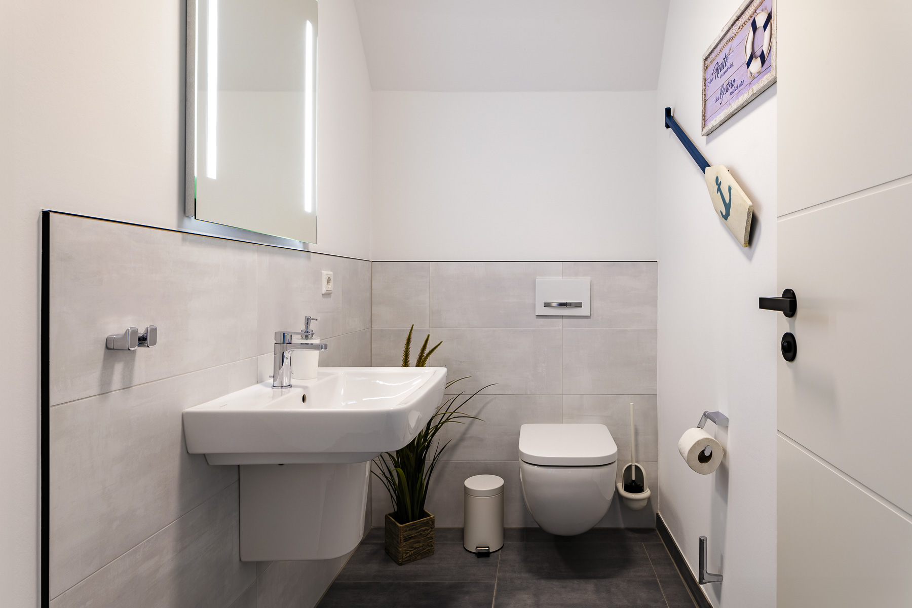 Rollstuhl-Urlaub: Gäste-WC im Obergeschoss - Haus Fichte