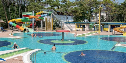 Rollstuhlgerechte Unterkunft - Barrierefreiheit-Merkmale: Für Gäste mit Sehbehinderung oder blinde Menschen - Wasserpark mit Rampe - Feriendorf Bella Italia