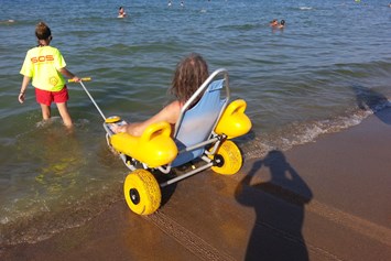 Rollstuhl-Urlaub: Kostenlose Hilfe am Strand, nur 4 km Entfernung - Residencial Thomas A1-A4