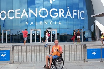 Rollstuhl-Urlaub: Meeresaquarium, Valencia - Residencial Thomas A1-A4
