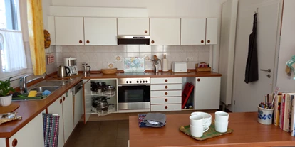 Rollstuhlgerechte Unterkunft - Unterkunftsart: Ferienhaus - Küche - Ferienhaus "Am Dombogen" Xanten