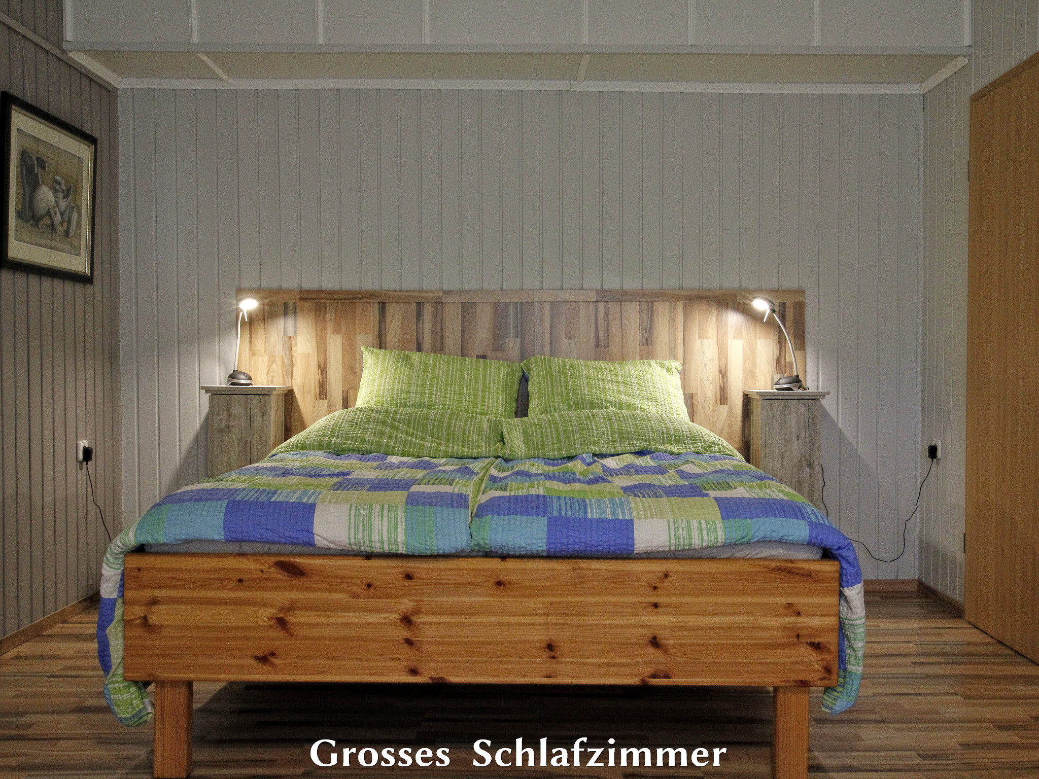 Rollstuhlgerechte Unterkunft - Grosses Schlafzimmer - Barrierefreie Ferienwohnung Godhans