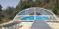 Rollstuhlgerechte Unterkunft - Spanien - Poolterrasse und abdeckbarer, beheizter Pool - Villa Finca Tijarafe mit beheiztem Pool - barrierefreier Eingang