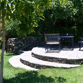 Rollstuhl-Urlaub: Gartenplatz - Villa Finca Tijarafe mit beheiztem Pool - barrierefreier Eingang