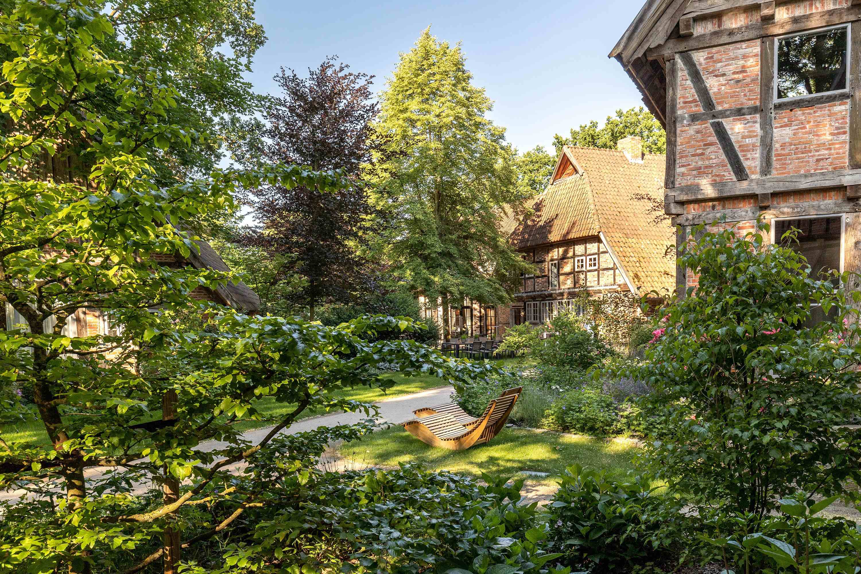 Rollstuhlgerechte Unterkunft - Blick auf die Terrasse - Biohotel Wildland