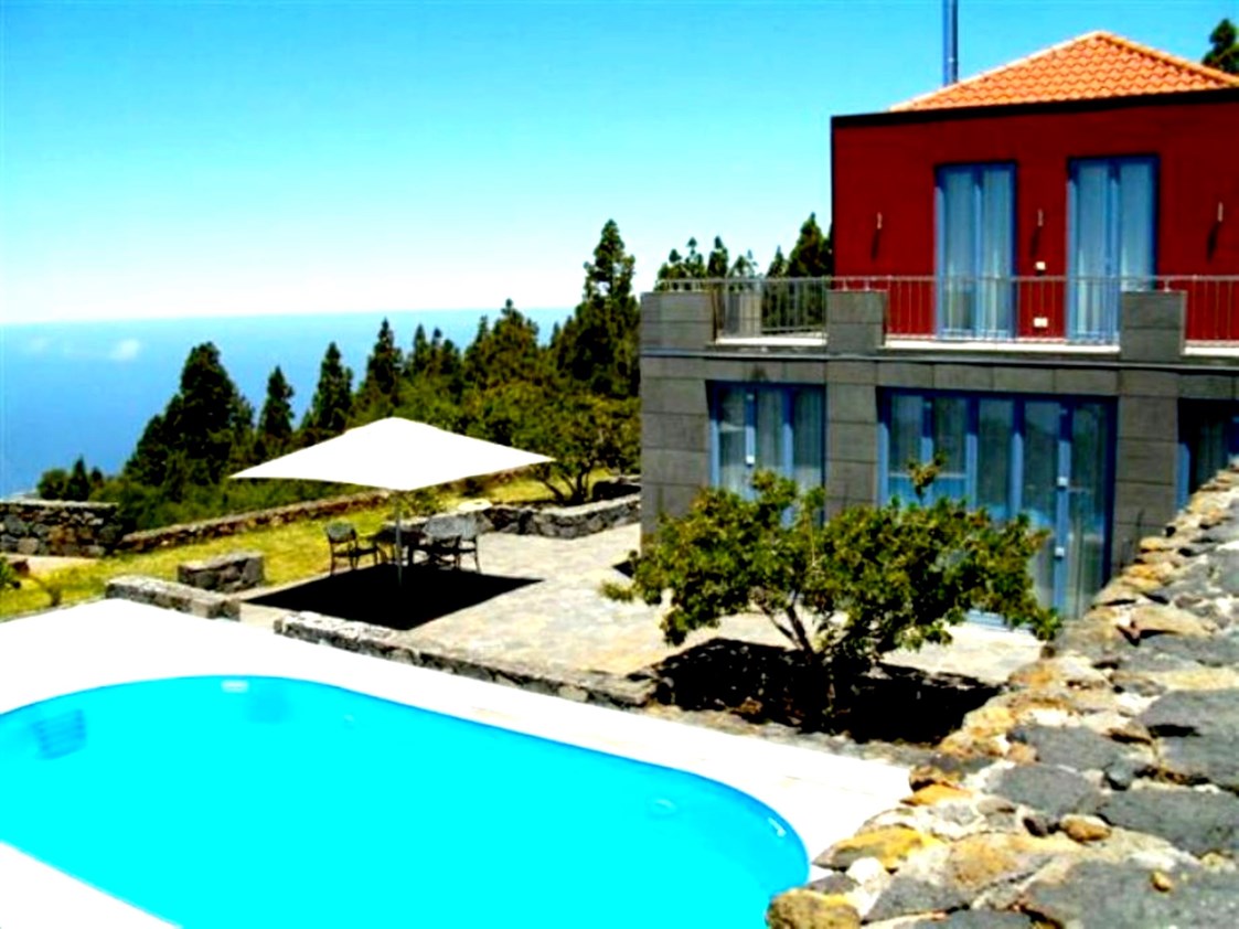 Rollstuhl-Urlaub: Pool, Villa, Garten-Terrasse - Villa Atlantico mit beheiztem Pool und barrierefreiem Eingang