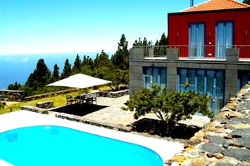 Rollstuhl-Urlaub: Pool, Villa, Garten-Terrasse - Villa Atlantico mit beheiztem Pool und barrierefreiem Eingang