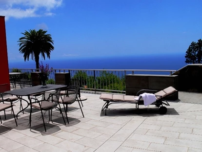 Rollstuhlgerechte Unterkunft - Unterkunftsart: Ferienhaus - Südwest Terrasse - Villa Atlantico mit beheiztem Pool und barrierefreiem Eingang
