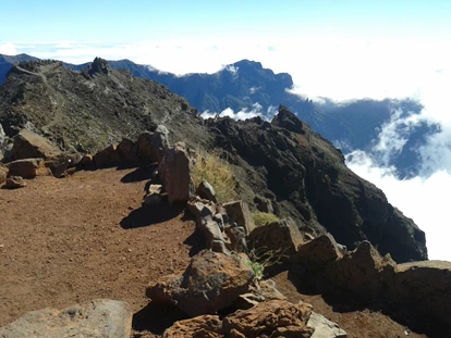 Rollstuhlgerechte Unterkunft - Unterkunftsart: Ferienhaus - Roque de los Muchachos = Berg der wilden Kerle - 2400 m - bei schönem Wetter fantastische Rundblicke - Villa Atlantico mit beheiztem Pool und barrierefreiem Eingang