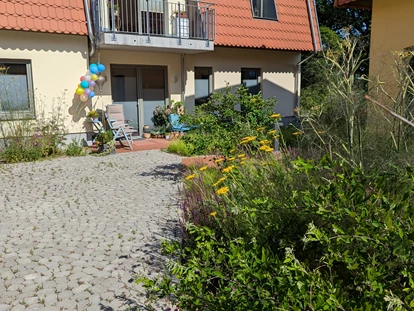 Rollstuhlgerechte Unterkunft - Pflegebett - Gutshof Roggow bei Güstrow