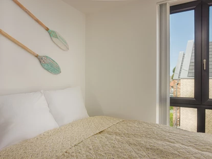 Rollstuhlgerechte Unterkunft - 2. Schlafzimmer mit kleinerem Doppelbett - Baltic One