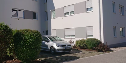 Rollstuhlgerechte Unterkunft - Pastetten - KFZ Stellplatz - Ferienwohnung Werner Bad Aibling