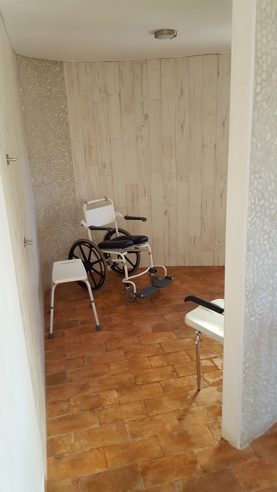 Rollstuhl-Urlaub: Casa Peguche