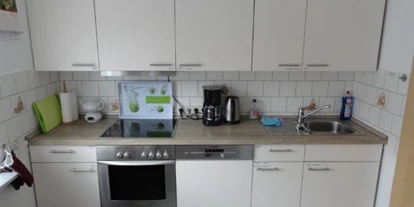 Rollstuhlgerechte Unterkunft - Unterkunftsart: Ferienhaus - Küche - Ferienhaus Amelsberg