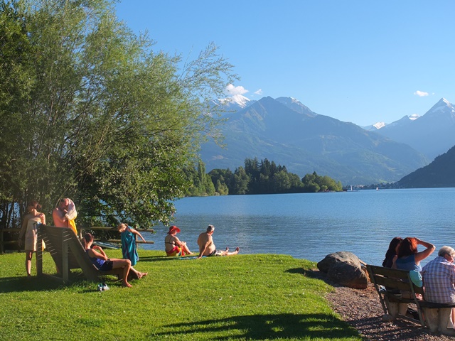 Rollstuhl-Urlaub: Maishofener Freibad am See gratis für Gäste - ChaletMandl bei Zell am See