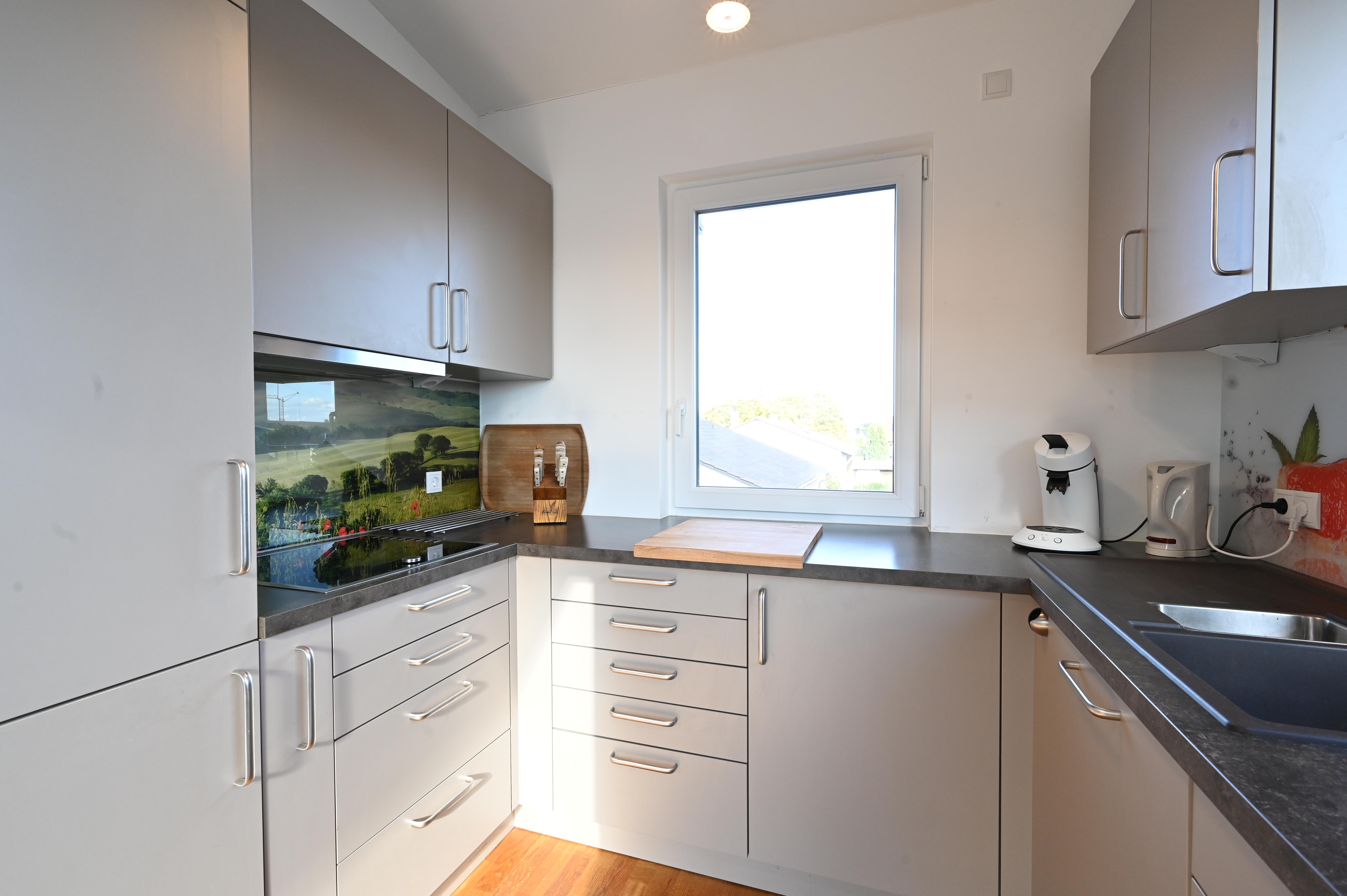 Rollstuhl-Urlaub: Küche - Türmel - Barrierefreie und großzügige Premium-Ferienwohnung