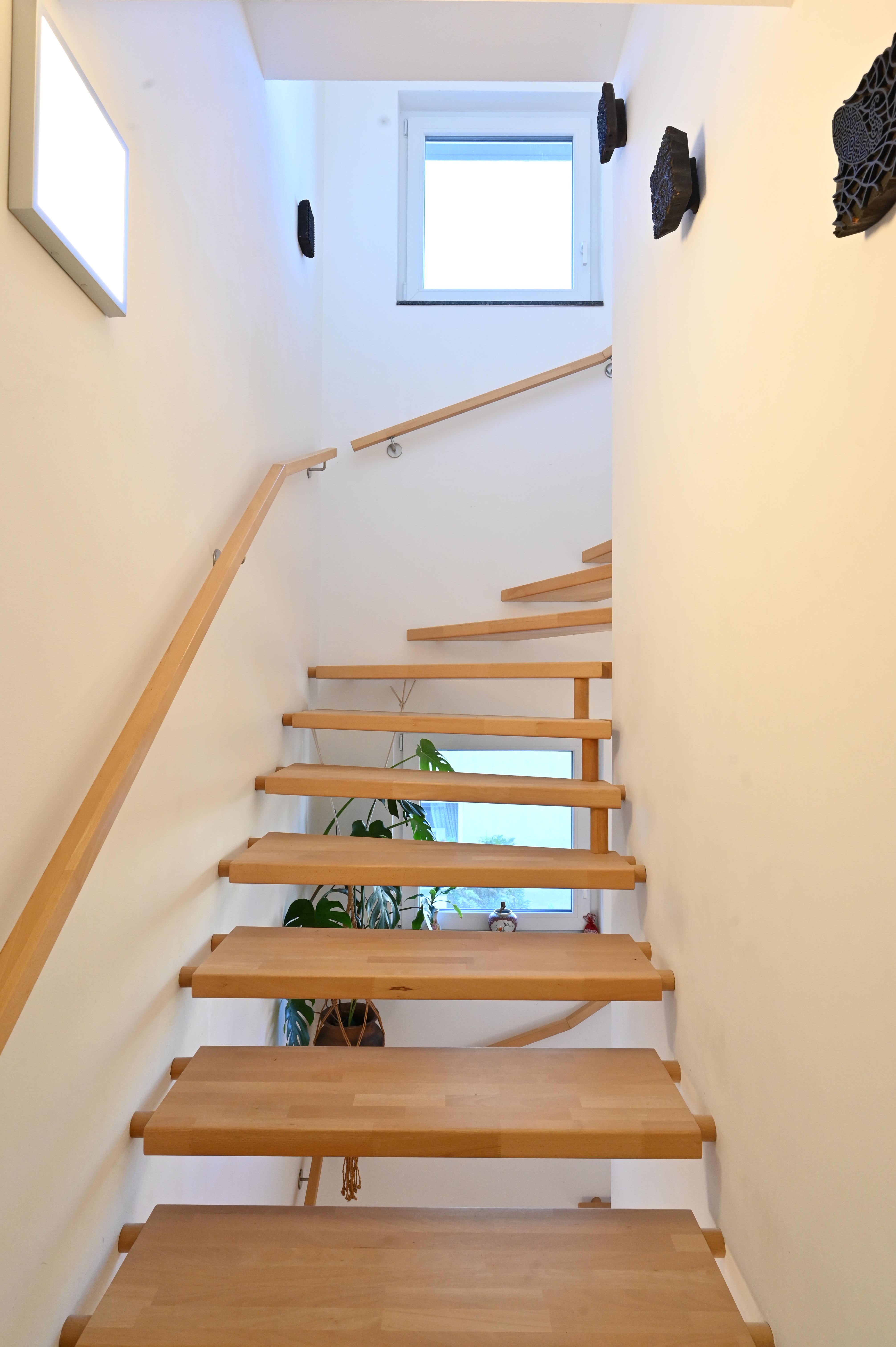 Rollstuhl-Urlaub: Treppenhaus - Türmel - Barrierefreie und großzügige Premium-Ferienwohnung