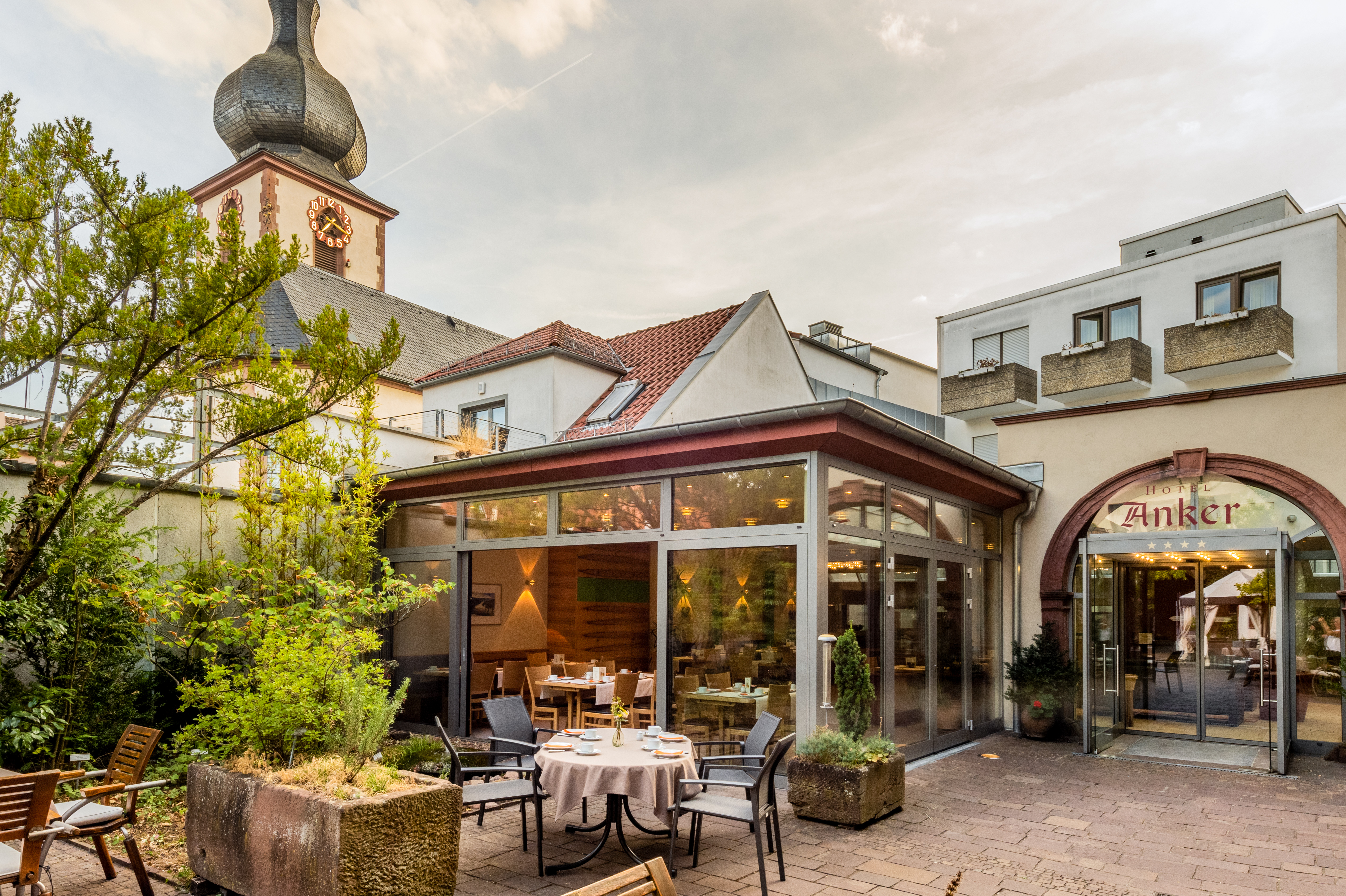 Rollstuhl-Urlaub: Hotel & Weinhaus Anker