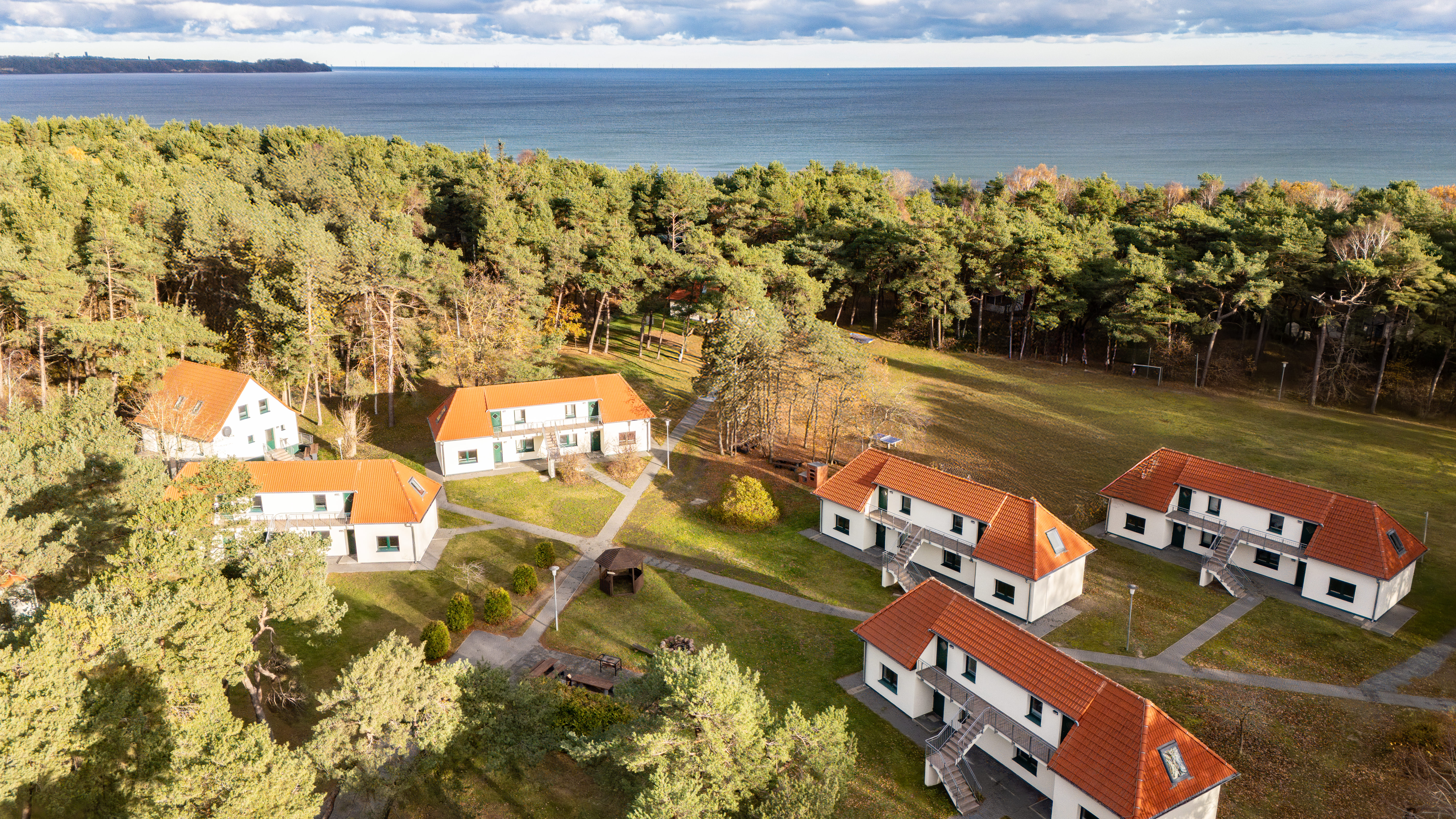 Rollstuhl-Urlaub: Feriendorf Strandgut - Feriendorf Strandgut - Appartement Dünenbude
