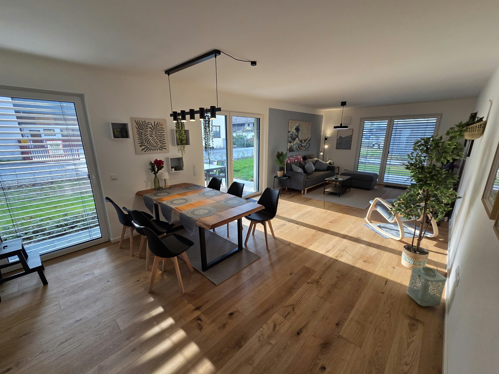Rollstuhl-Urlaub: Ferienwohnung Eagle - Eazy Handicap - Wohn- Essbereich ca. 40qm - Ferienwohnung Eagle