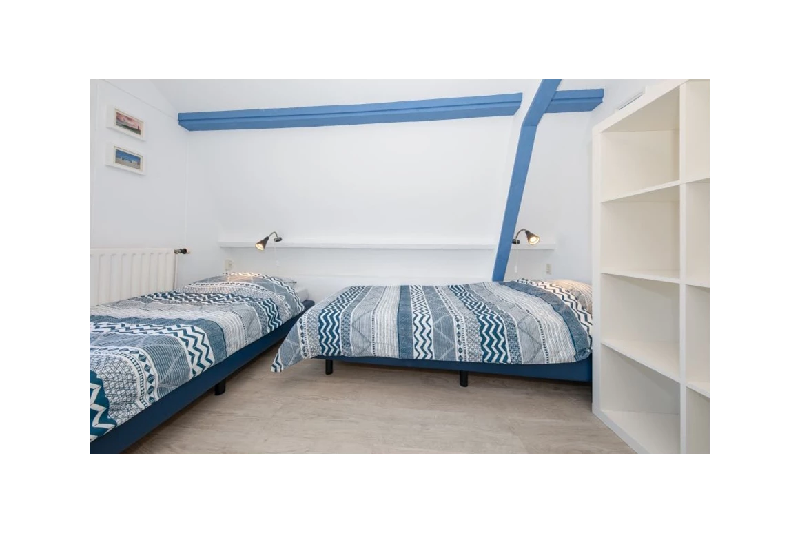 Rollstuhl-Urlaub: Zimmer mit Einzelbetten - Modestia Groepsverblijf Texel