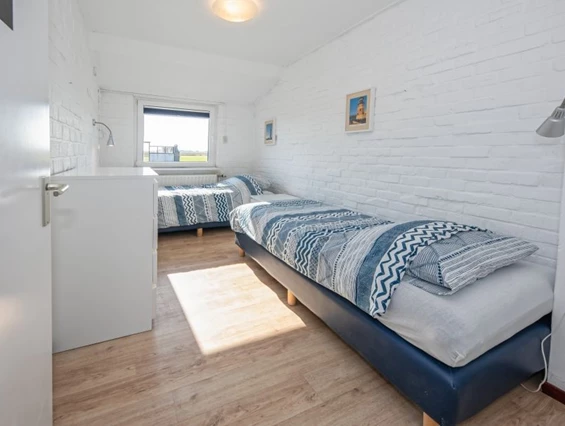 Rollstuhl-Urlaub: Doppelzimmer mit Einzelbetten - Modestia Groepsverblijf Texel