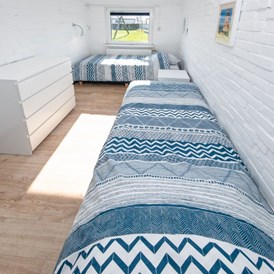 Rollstuhl-Urlaub: Doppelzimmer mit zwei einzelnen Betten - Modestia Groepsverblijf Texel