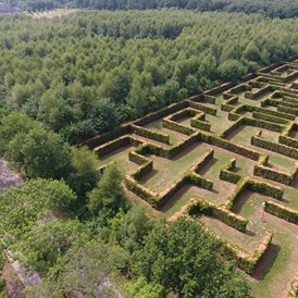 Rollstuhl-Urlaub: Labyrinth auf Landgoed de Biestheuvel - Landgoed de Biestheuvel