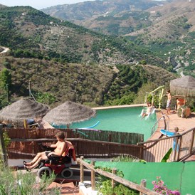 Rollstuhl-Urlaub: Fühlen Sie sich im sonnigen Andalusien wie zu Hause - Colina Tropical
